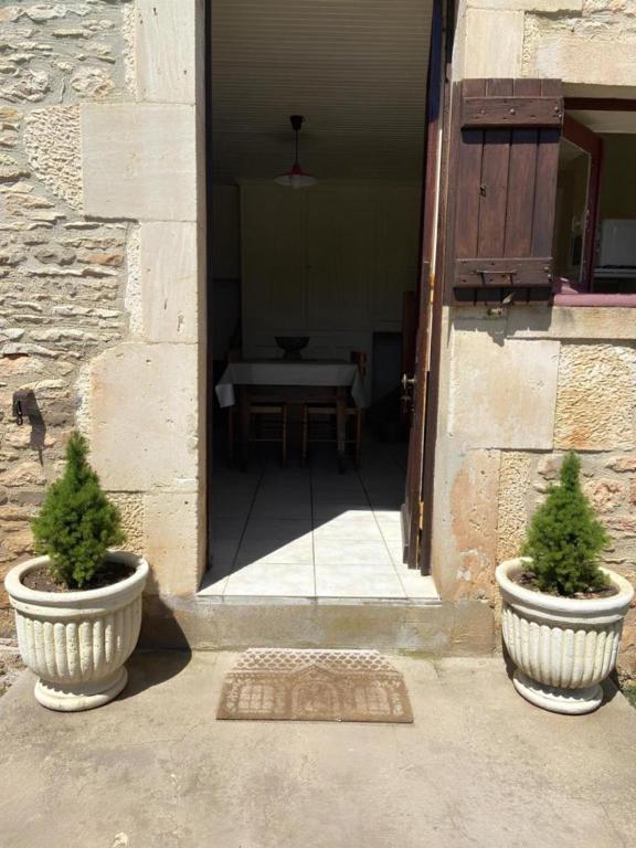 Maison De Vacances Nadaillac Exterior foto